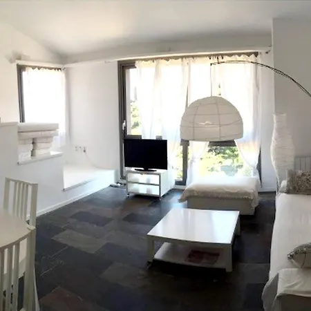 6 Bedrooms At 50 M Away From The Beach With Sea View Private Pool And Sauna Cadaques