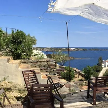Villa 6 Bedrooms At 50 M Away From The Beach With Sea View Private Pool And Sauna
